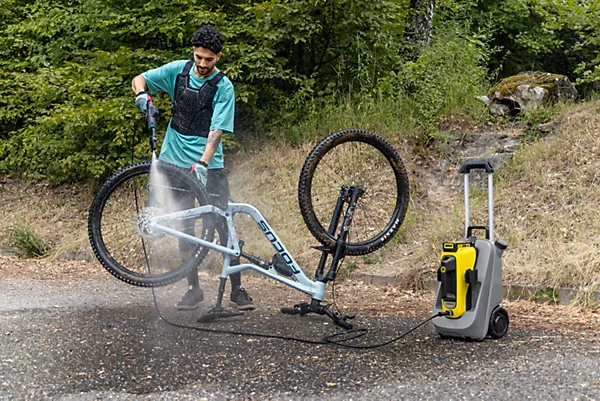 Premium Battery Set Mobile Cleaner.